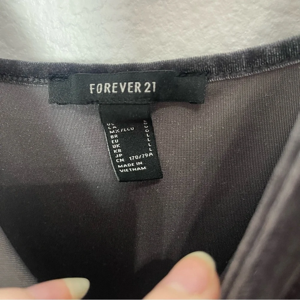 Forever 21 Dark Grey Silver Velvet Wide Leg Jumpsuit - Picture 9 of 10